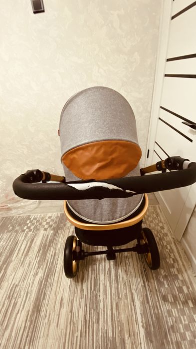 Продаю срочно  коляску