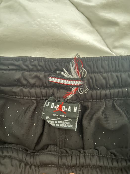 Pantaloni Jordan, Tricou Jack&Jones si Nike Blazers