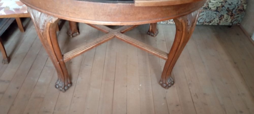 Vand set masa extensibila din nuc + 6 scaune