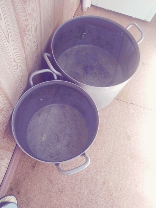 Продам кастрюли.