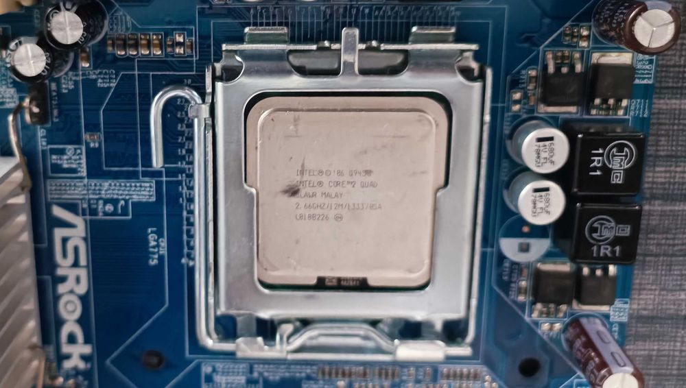 Kit placa de baza  Asrock 4Core1600Twins-P35