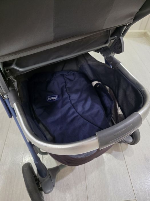 Chicco Simplecity детская коляска