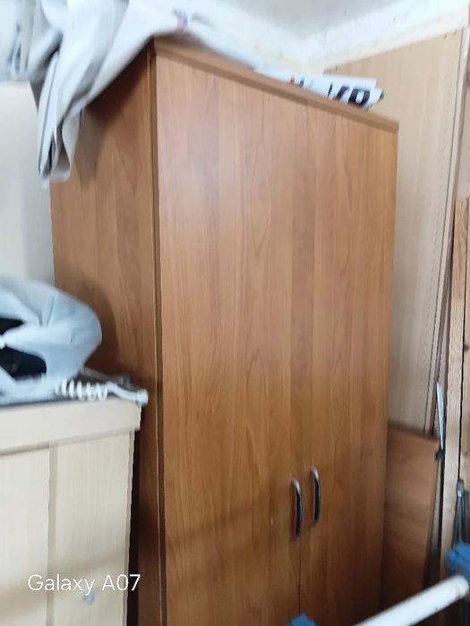 Продам кресло руководителя  кожа состояние