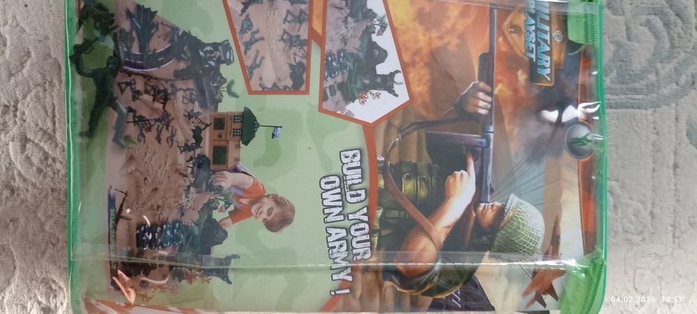 Военный набор игрушек