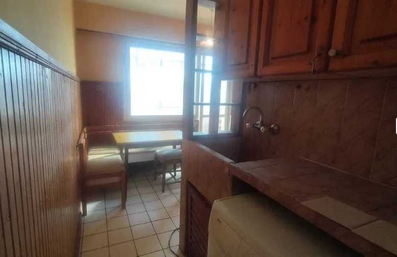 Тристаен среден източен апартамент в квартал Младост 1-Касабова