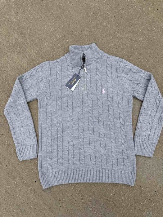 Мъжки пуловер с цип