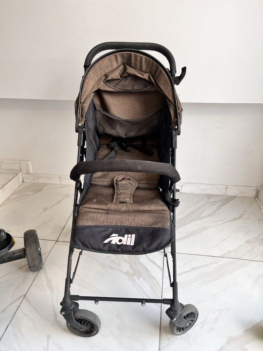 Продам коляску прогулочную