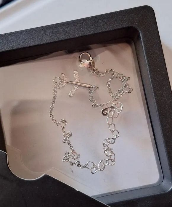 Серебряный браслет+ футляр с коробкой в подарок, и смешная вывеска в т