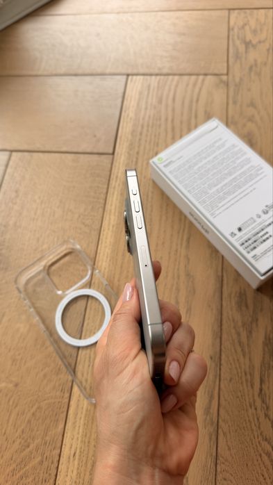 iPhone 15 Pro 1TB Natural Titanium • Impecabil • Factură Amazon