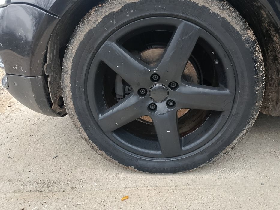 VW Touareg 2.5 R5 King Kong , 174 к.с. , 60 броя на части