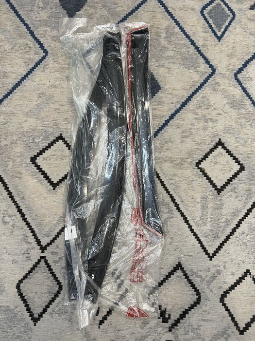 Продам ветровики на Jac J7