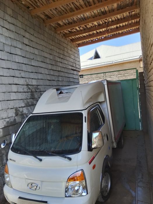 Hyundai porter 2    2009 dezil