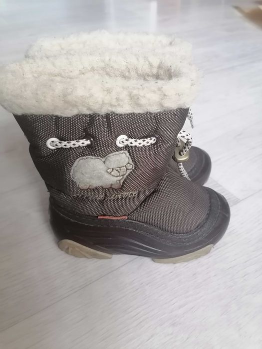 Продам детскую обувь разных размеров