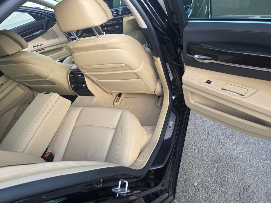 BMW 7 Series 2015 — imagine 4