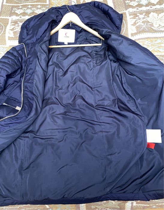 Продам пуховик зимний с капюшоном