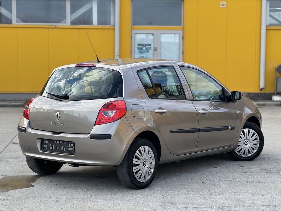 Renault Clio III Hatchback 2009 1.2 Benzina 75 C.P Climatronic Import