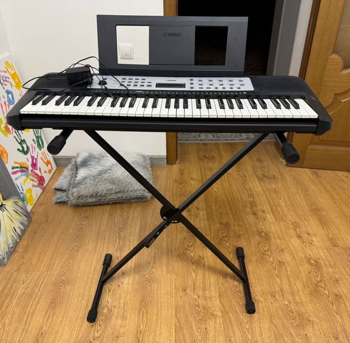 Синтезатор Yamaha YPT-270