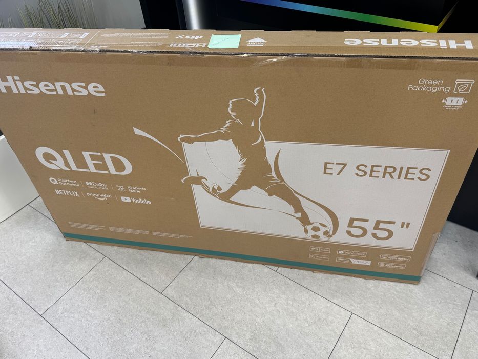 Телевизор Hisense 55' инча QLED НЕРАЗОПАКОВАН!