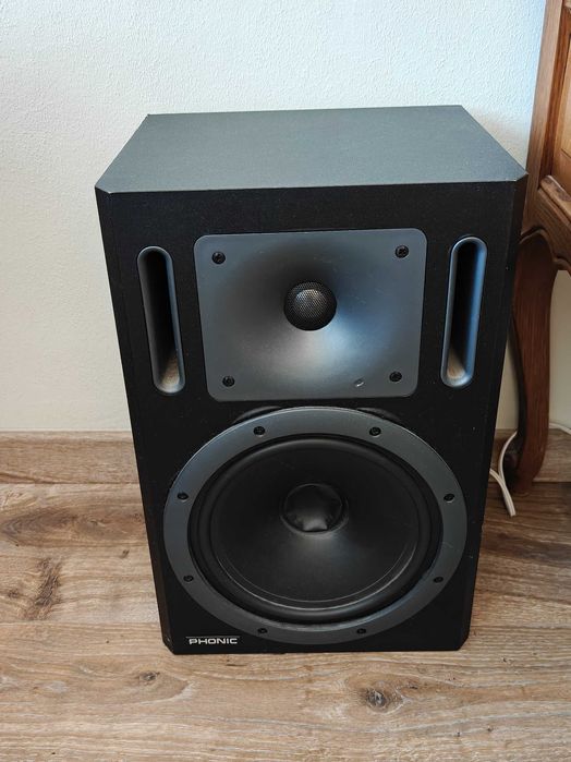 Усилвател- ресивер YAMAHA RX-V467