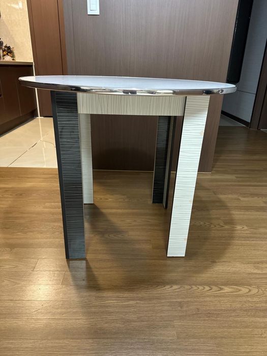 Стол кухонный круглый