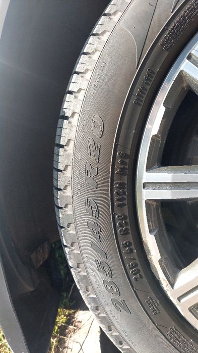 Pirelli scorpions Verde all season 285/45/20