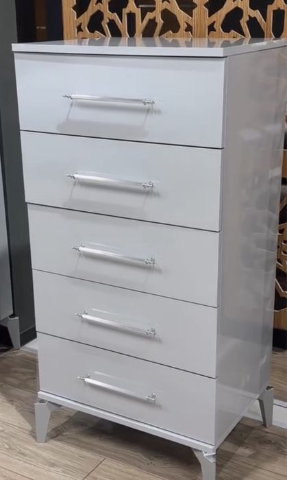 Спальный гарнитур в отличном состоянии