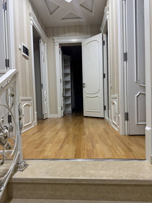 Аренда дом Под офис за Бобур парком