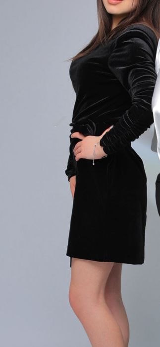 Дамска черна рокля