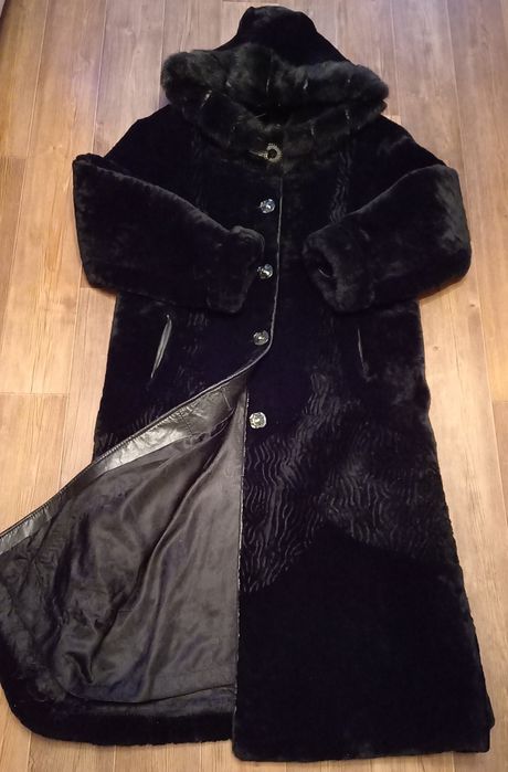 Шуба женская мутон
