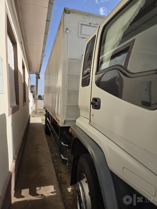Isuzu 10 tonna 2014