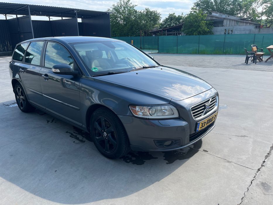 Volvo V 50 stare impecabilă
