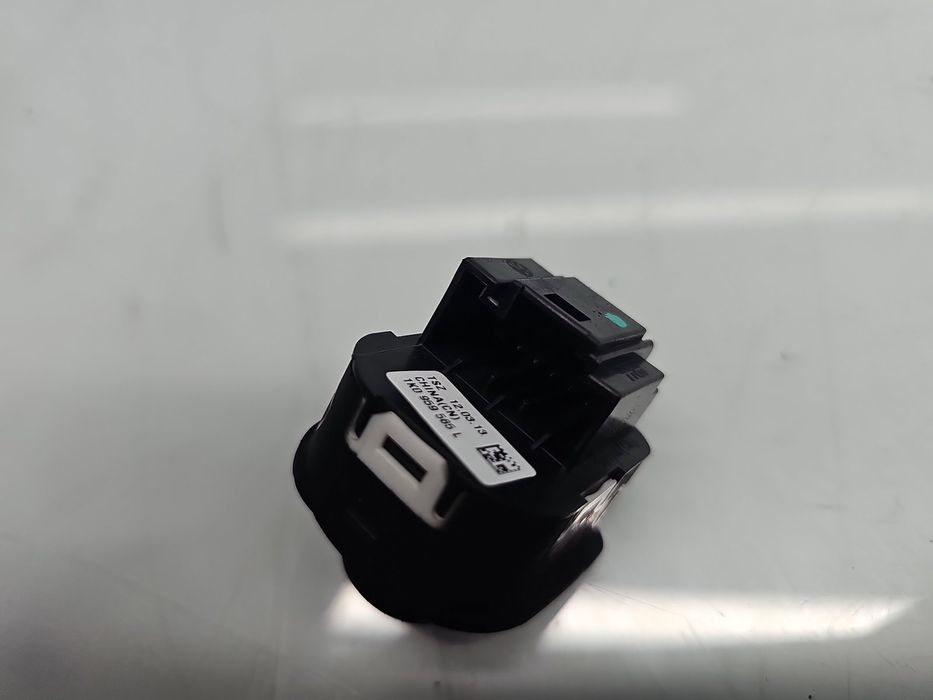 Buton reglaj oglinzi Volkswagen Passat B7 (365) [Fabr 2010-2014] 1K095