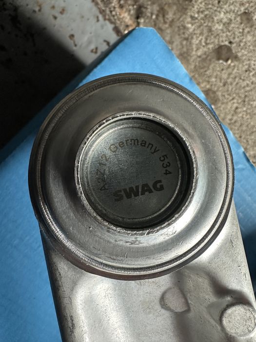 Рычаги бмв е46 новые SWAG