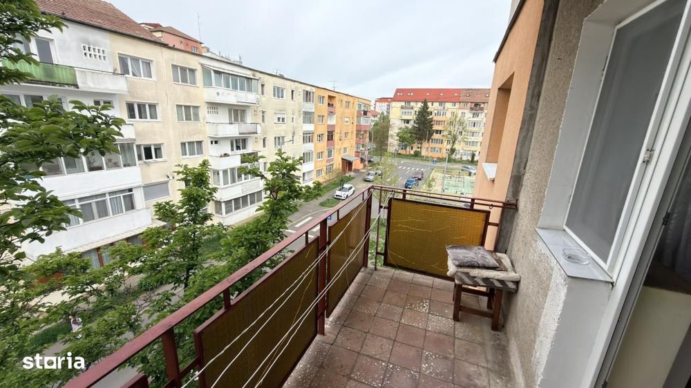 Apartament 3 camere decomandate et. 3/4 Mihai Viteazul