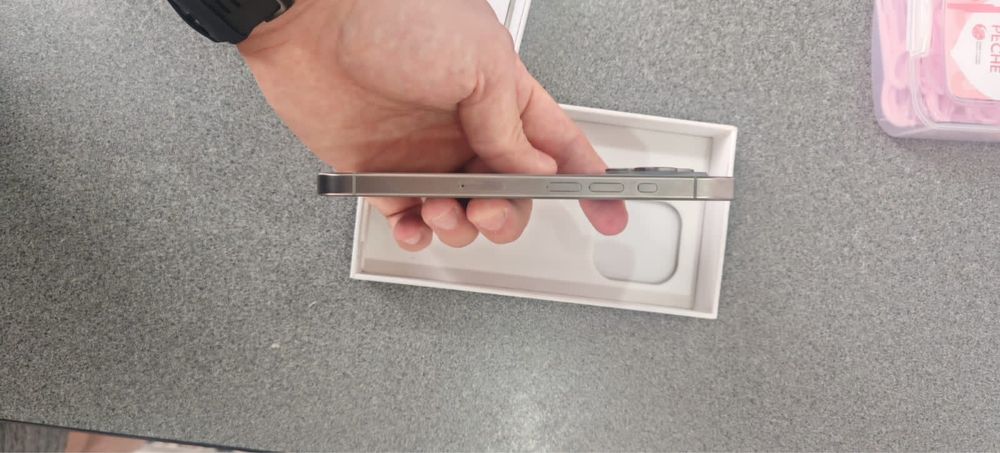 Iphone 15 pro ак 83 память 256гб ТОРГ есть