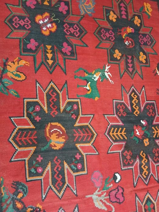 Ковер ручной работы