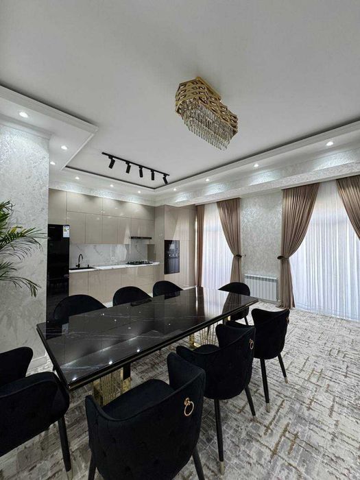 Продаётся 4/3/8, новостройка, Саракулька, кафе Суро