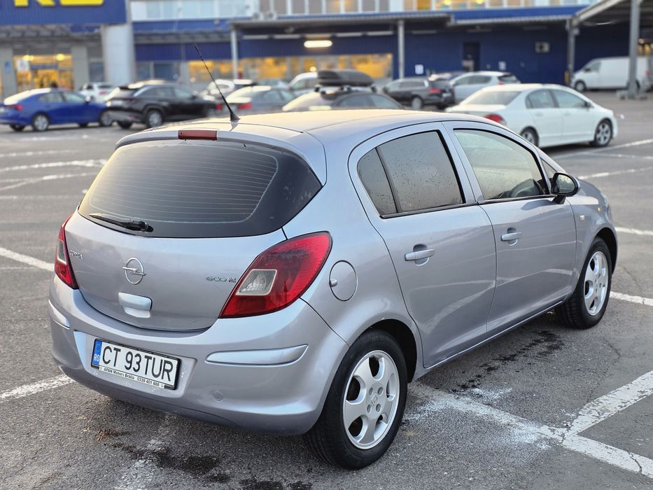 Opel Corsa 1.3 cdti 2011