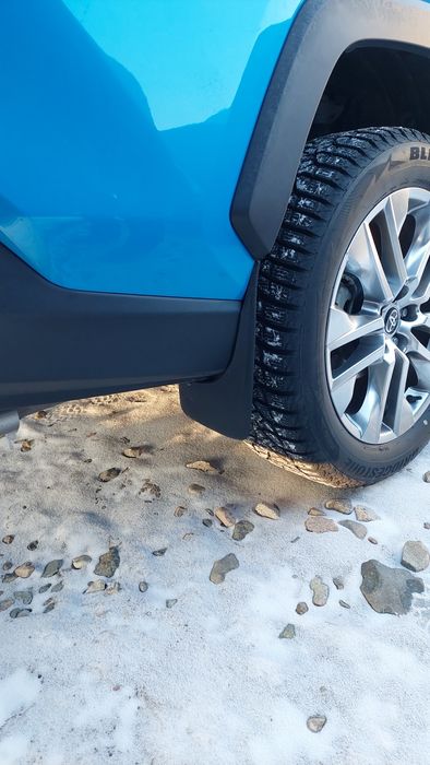 Автомобиль тойота