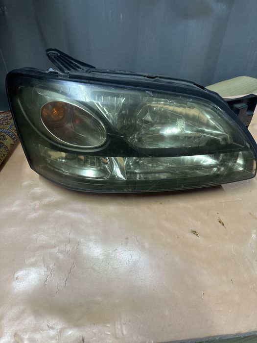 Фара на субару