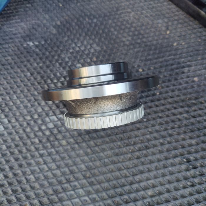 Ступица BMW E32, E34