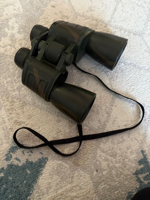 Бинокль в хорошем состояние