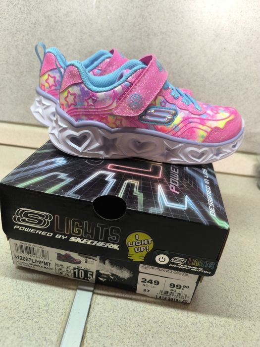 Skechers детски маратонки НОВИ