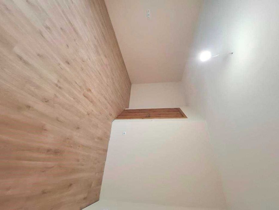 Продава се Тристаен апартамент в Варна, Център - 101 кв.м за 2080 €/кв.м - Снимка #8