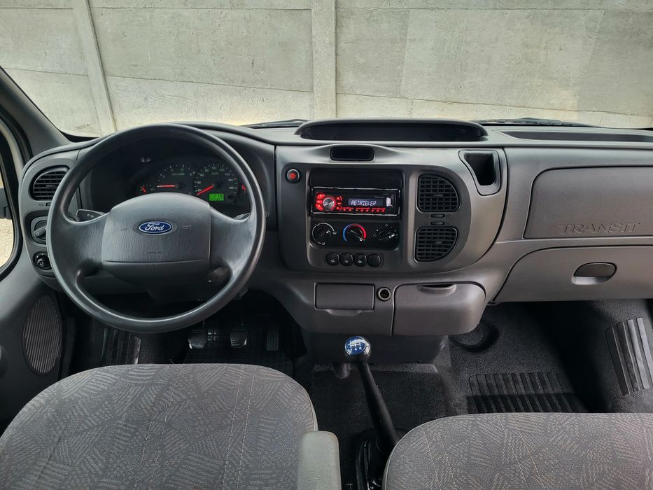 Ford Transit 125 cp/8+1  locuri/ofer fiscal