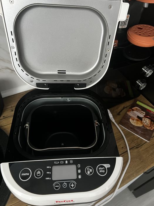 Masina de facut/copt paine TEFAL Pain Dore 12 programe
