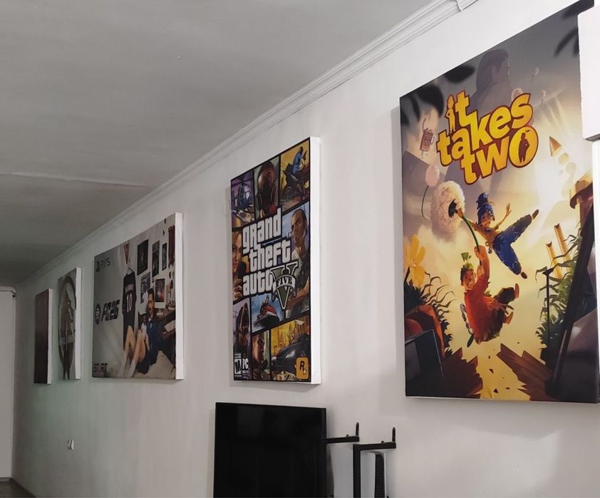 Обмен или продам. Продам PS5 + ТВ +джойстики. И все для пс клуба