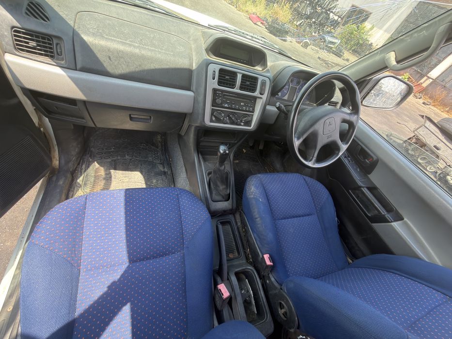 Mitsubishi Pajero Pinin (1.8i ) на части