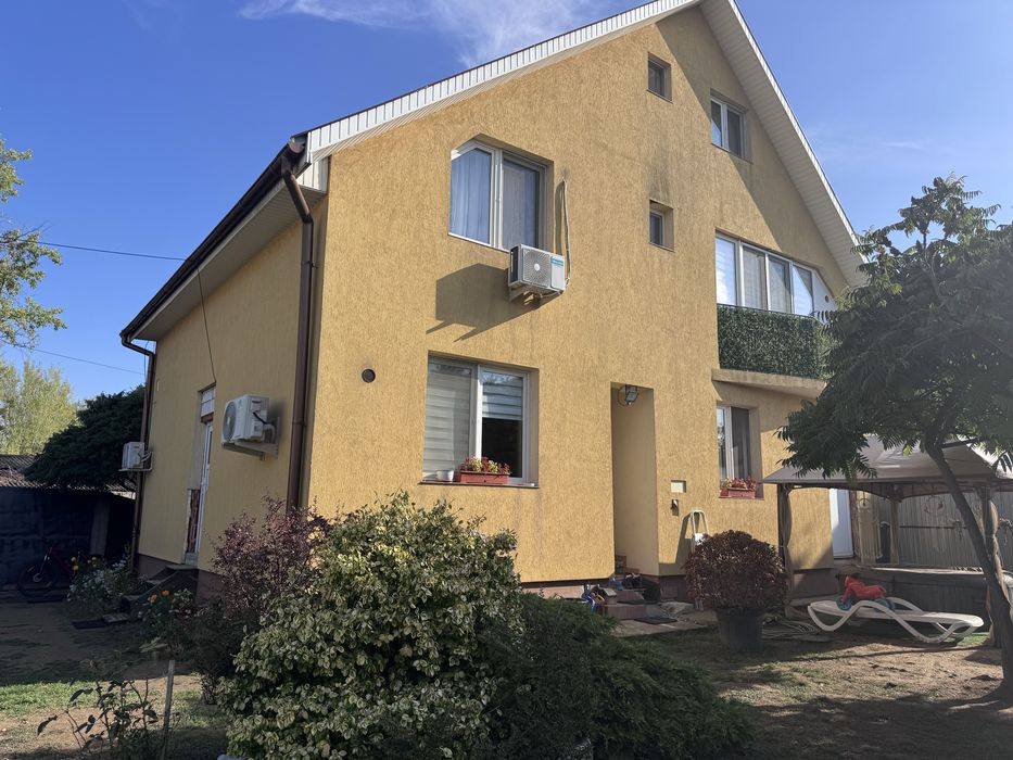 Casa P+E+M de vanzare