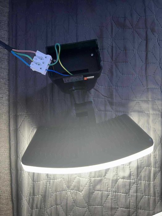 Градински прожектор